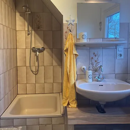 Vakantiehuis Waldblick By Fewo-plan Wing142 Naehe Naturpark Wingst